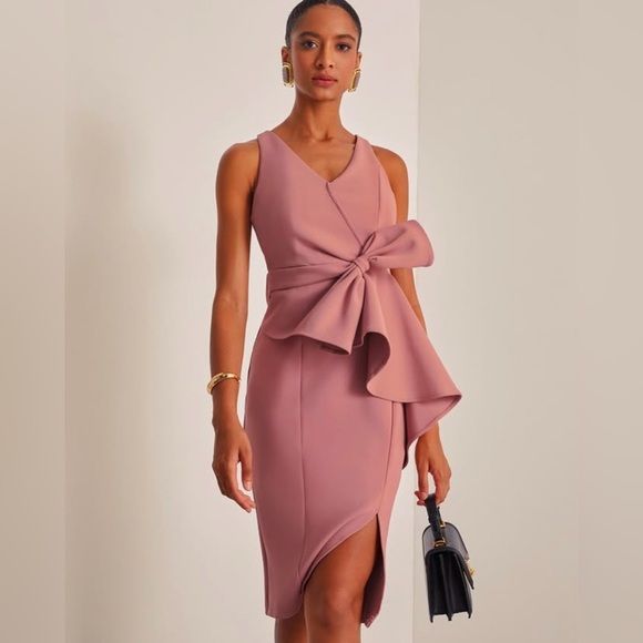 Fehaute Pink Asymmetrical Cocktail Dress with V-Neck - Picture 1 of 3
